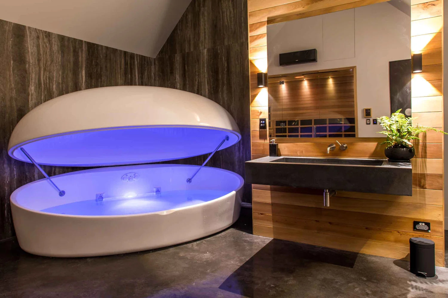 Lux Spa Float Tank